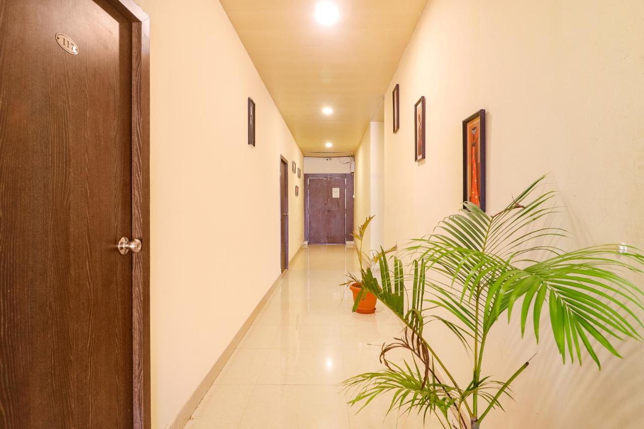 Fabexpress Airport Stay Inn - Nr Hyderabad International Airport, Shamshabad Zewnętrze zdjęcie